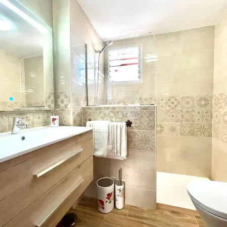 Urb. Palmeras Del Sur Con Piscina * アデヘ