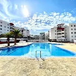 Апартаменти Urb. Palmeras Del Sur Con Piscina