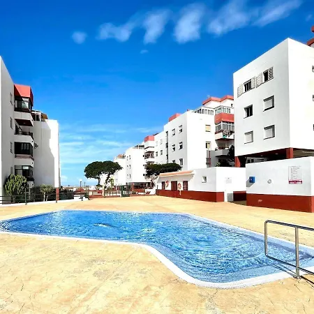 Urb. Palmeras Del Sur Con Piscina Apartment *